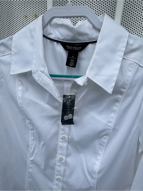 White House Black Market Tops - White House/Black Market 12 long sleeve pull on white blouse accent tie NWT